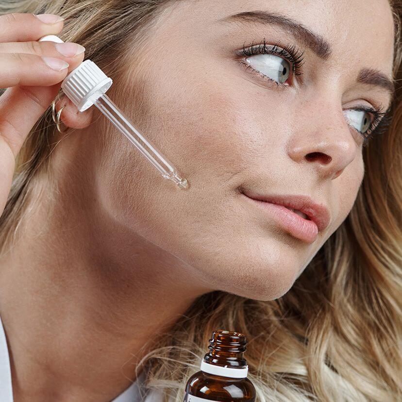 Christmas gift for mum - order a kit of skincare products here