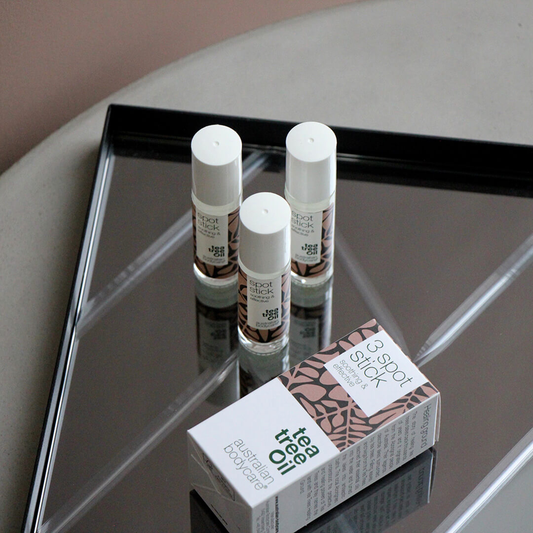 3x Tea Tree Oil spot stick for pimples and blackheads — effective towards pimples, impurities and blackheads.