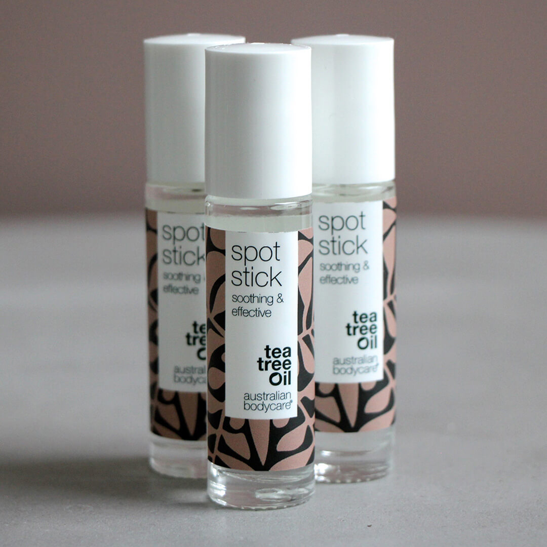 3x Tea Tree Oil spot stick for pimples and blackheads — effective towards pimples, impurities and blackheads.