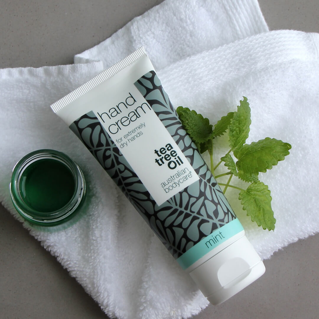 Tea Tree Hand cream for red and dry hands — Hand lotion for the daily care of cracked, itchy hands or with red skin